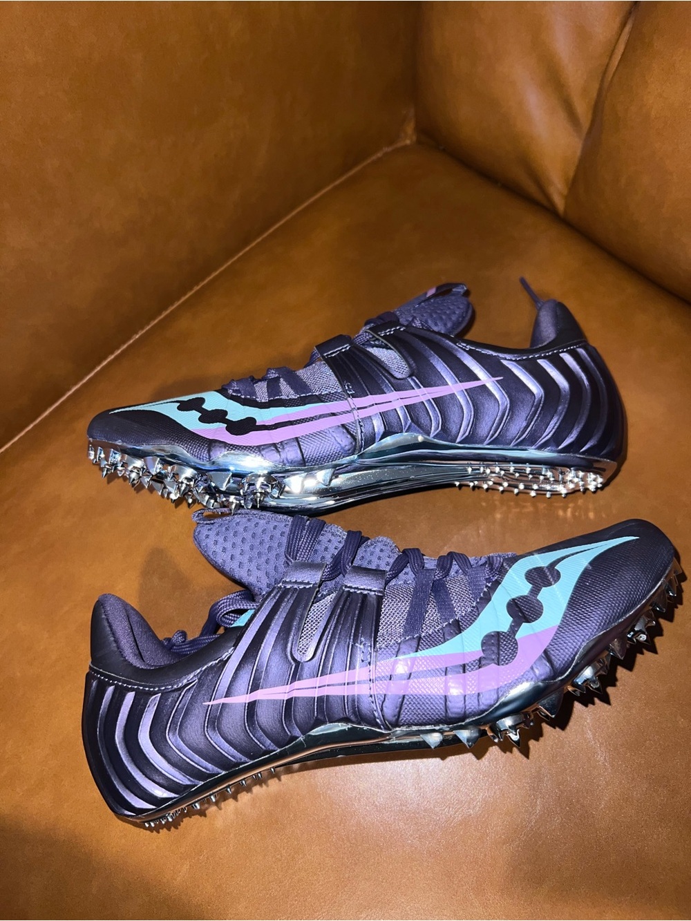 Saucony Showdown 5 sprint running shoes women’s size 7.5
